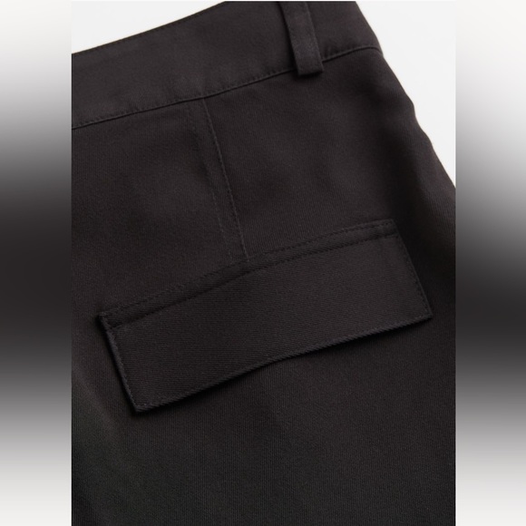 H&M Black Twill Utility Cargo Pants - size 10 - Picture 3 of 6